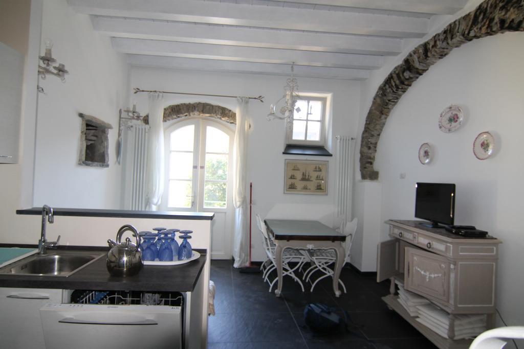 5 Lands Yellow Cottage Levanto Eksteriør bilde