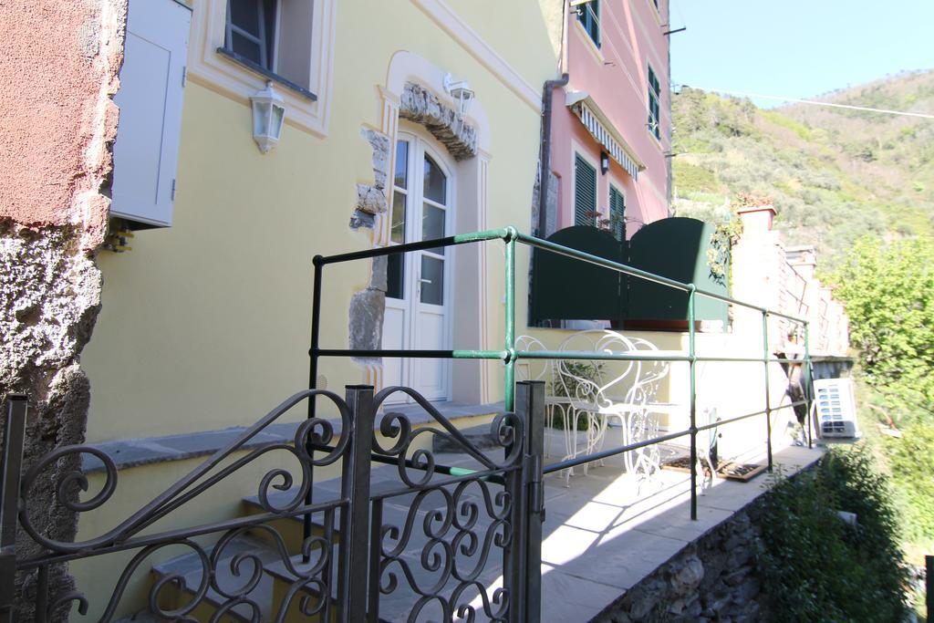 5 Lands Yellow Cottage Levanto Eksteriør bilde
